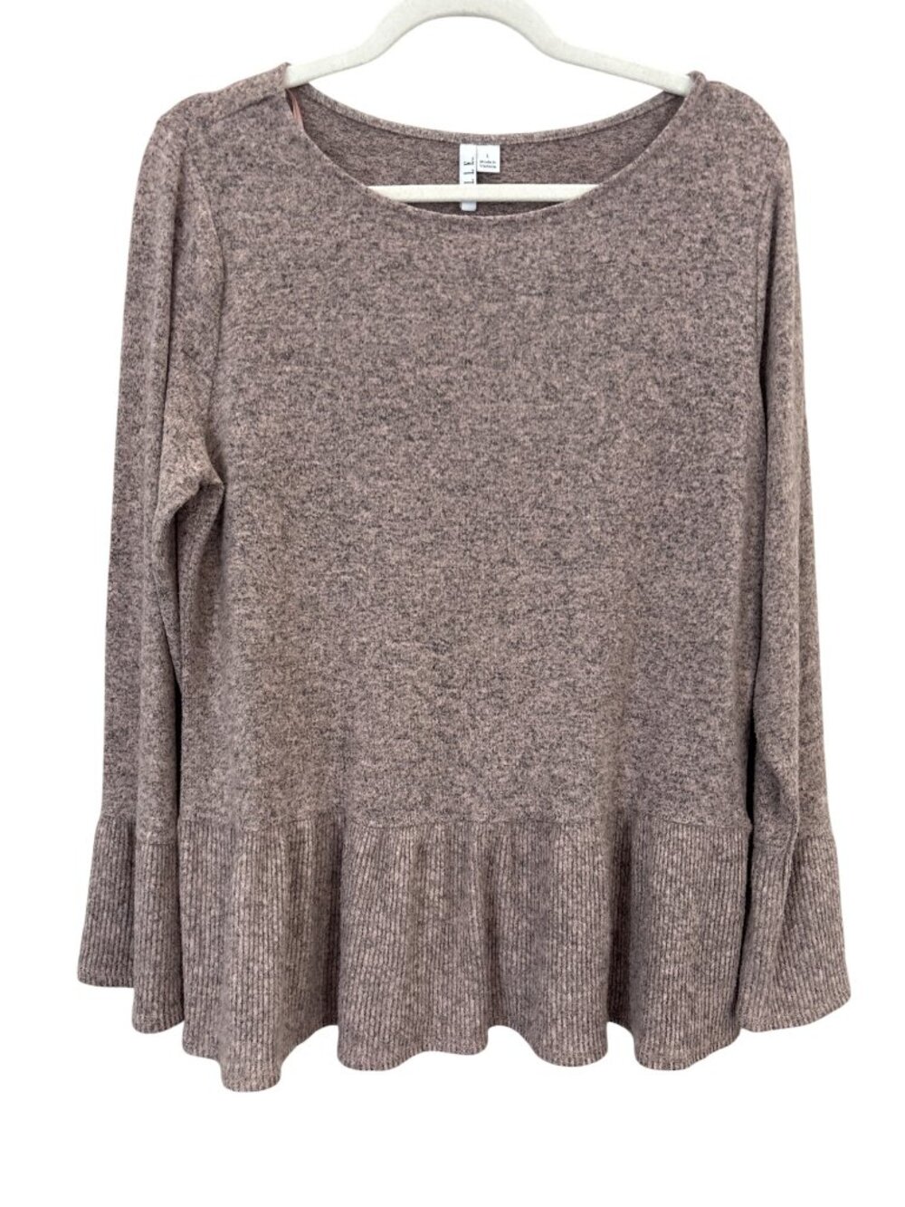 Elle Peplum Top Size Large Long Sleeve Flounce Hem Rayon Blend Pullover Neutral